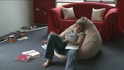 Két nagymellű milfek busty nők, hogy Hármasban