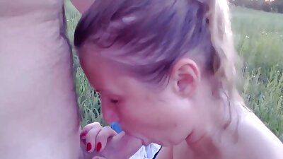 Szexi nővér Paige Owens kap egy nagymellű milfek kört a konyhában